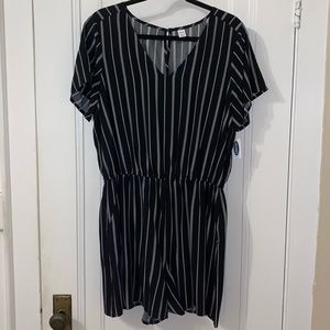 Old Navy V-Neck Flutter-Sleeve Romper for Women